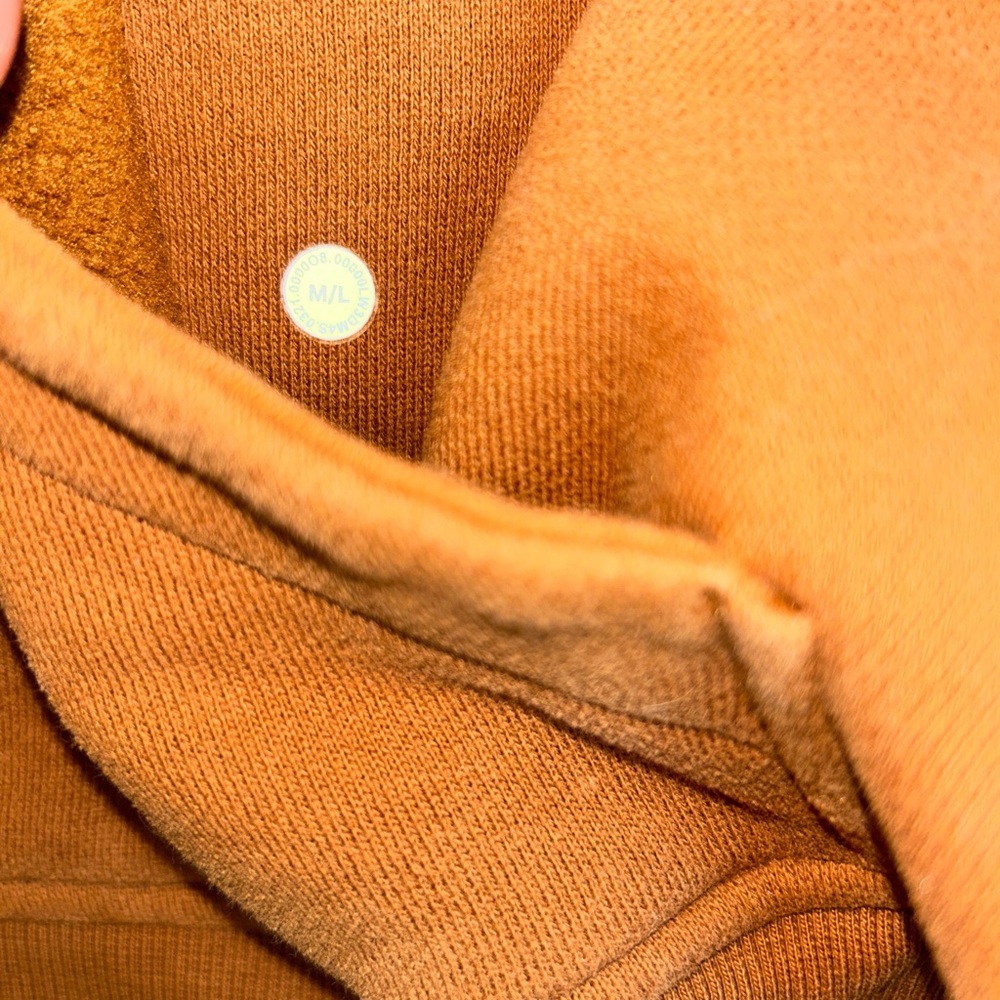 Lululemon Scuba Hoodie - Picture 3 of 4
